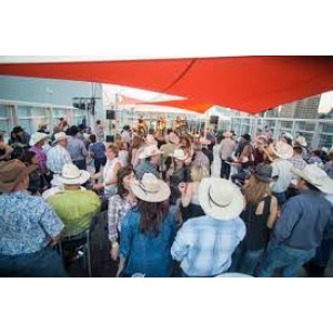 Corporate Gifting in the Summer: A Strategic Approach to Building Business Relationships