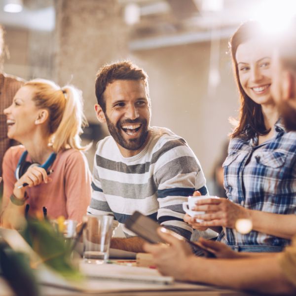 The Art of Summer Gifting: Delight Your Colleagues, Clients, and Employees